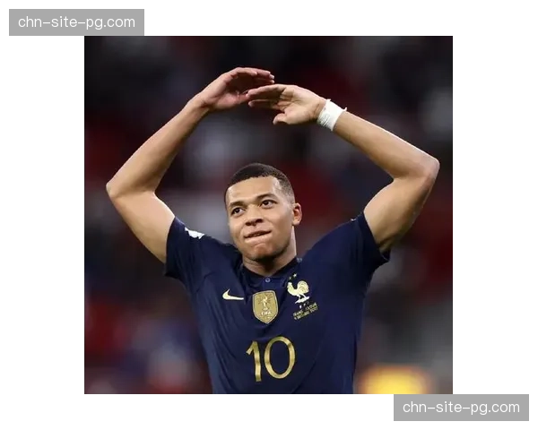 姆巴佩13球领跑射手榜 法国前锋冲击C罗单赛季进球纪录